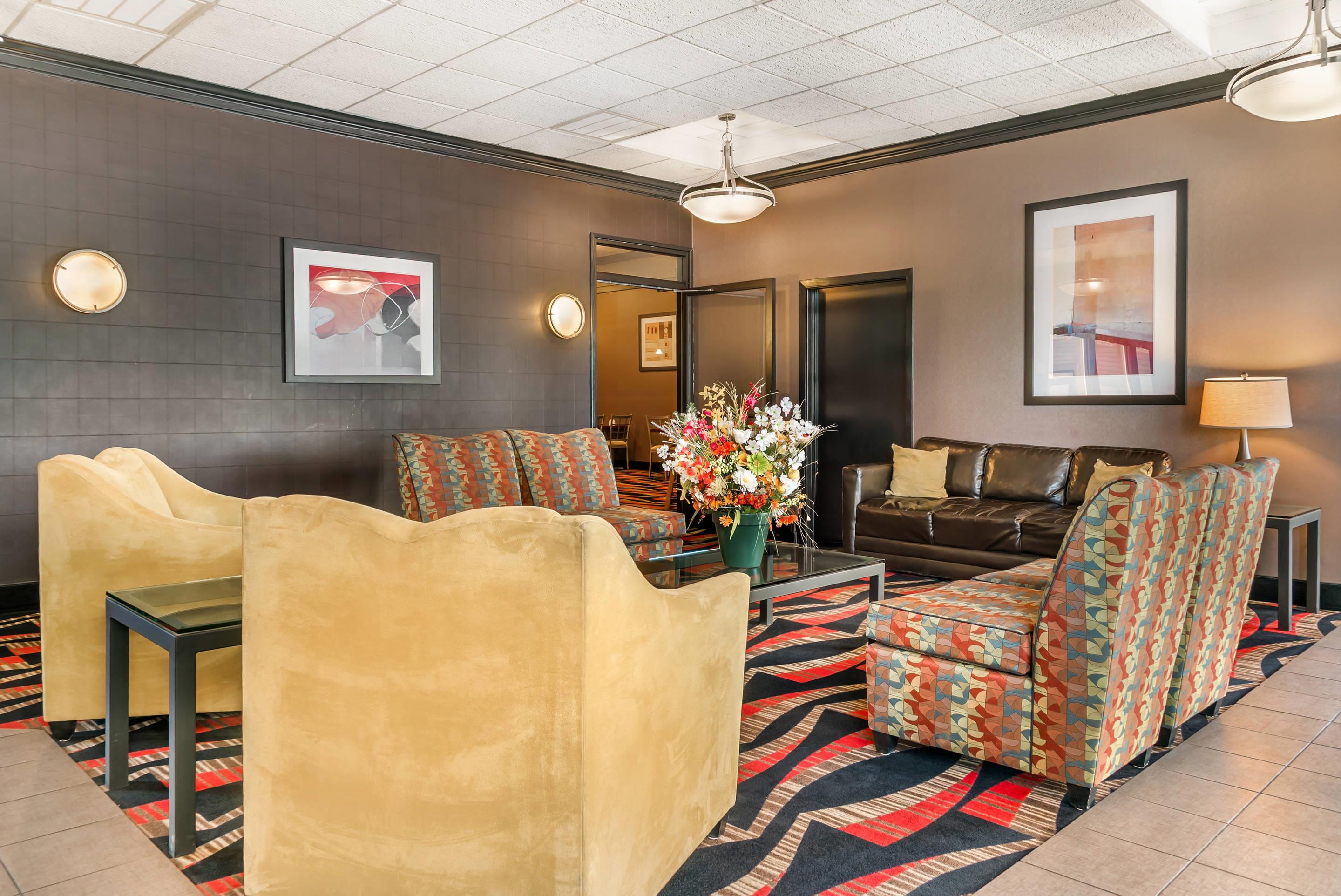 Hotel lobby | Quality Inn & Suites Next to the Casino