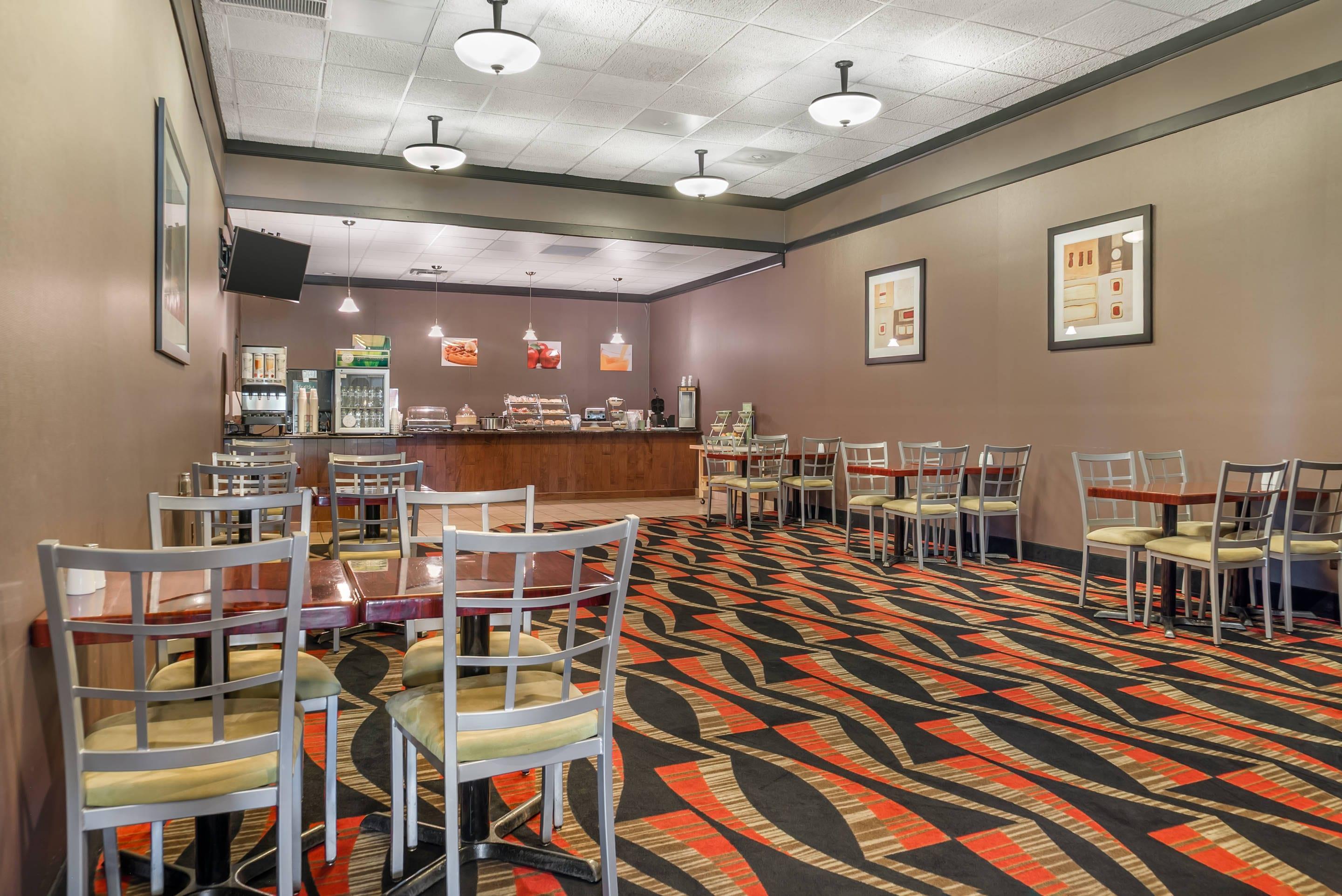 Breakfast area | Quality Inn & Suites Next to the Casino
