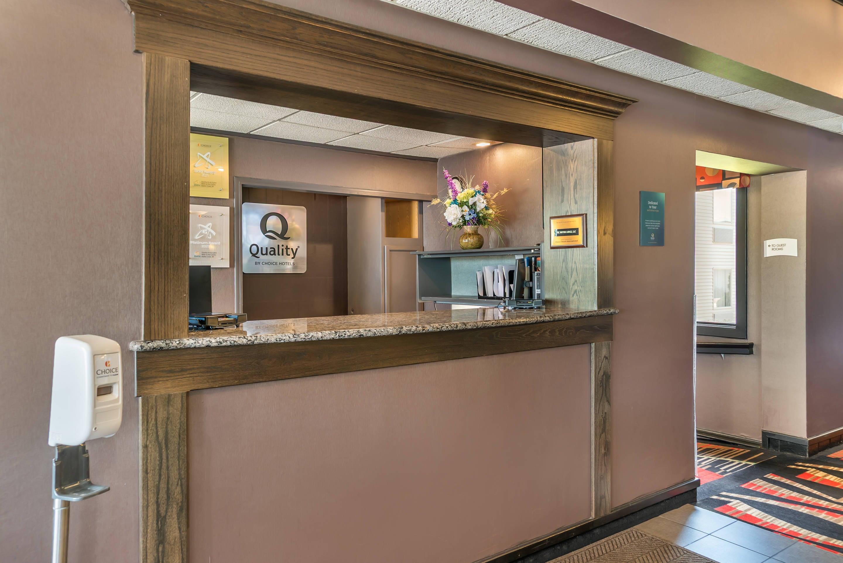 Hotel lobby | Quality Inn & Suites Next to the Casino