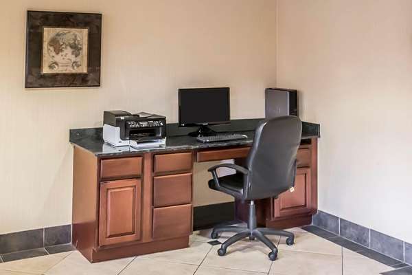 Conference Area - Econo Lodge Inn & Suites Monroe - I-75, Exit 11