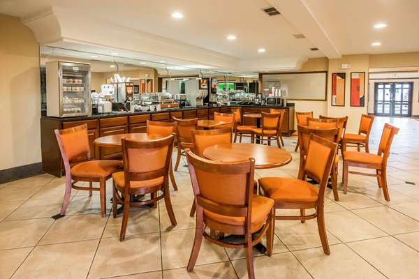 Amenities - Econo Lodge Inn & Suites Monroe - I-75, Exit 11