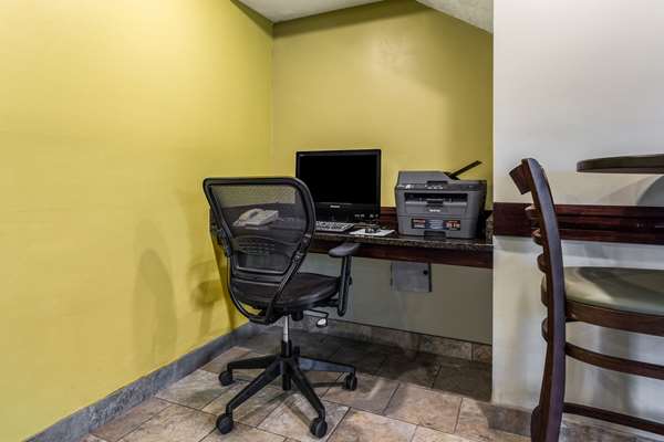 Conference Area - Quality Inn by the Bay Traverse City