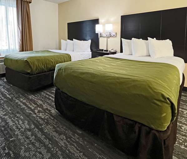  - Quality Inn by the Bay Traverse City