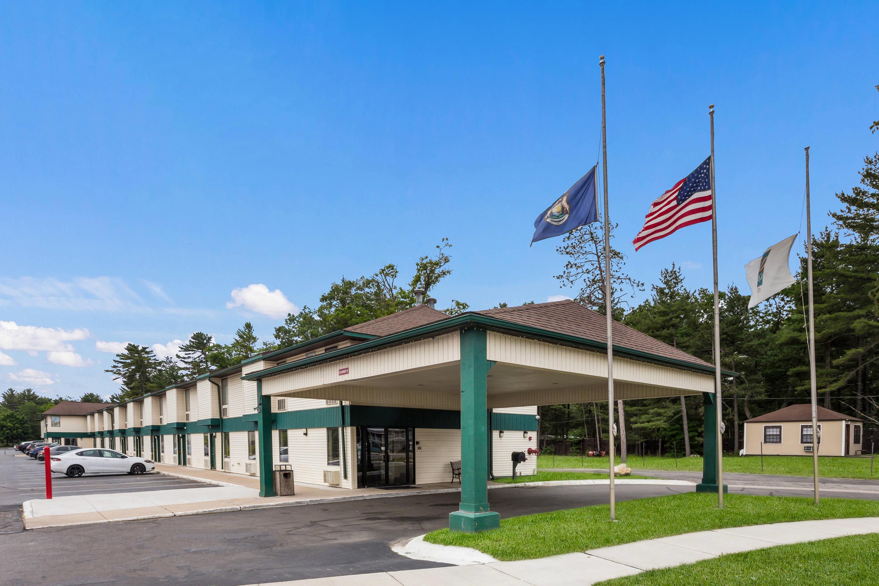 Hotel exterior | Quality Inn