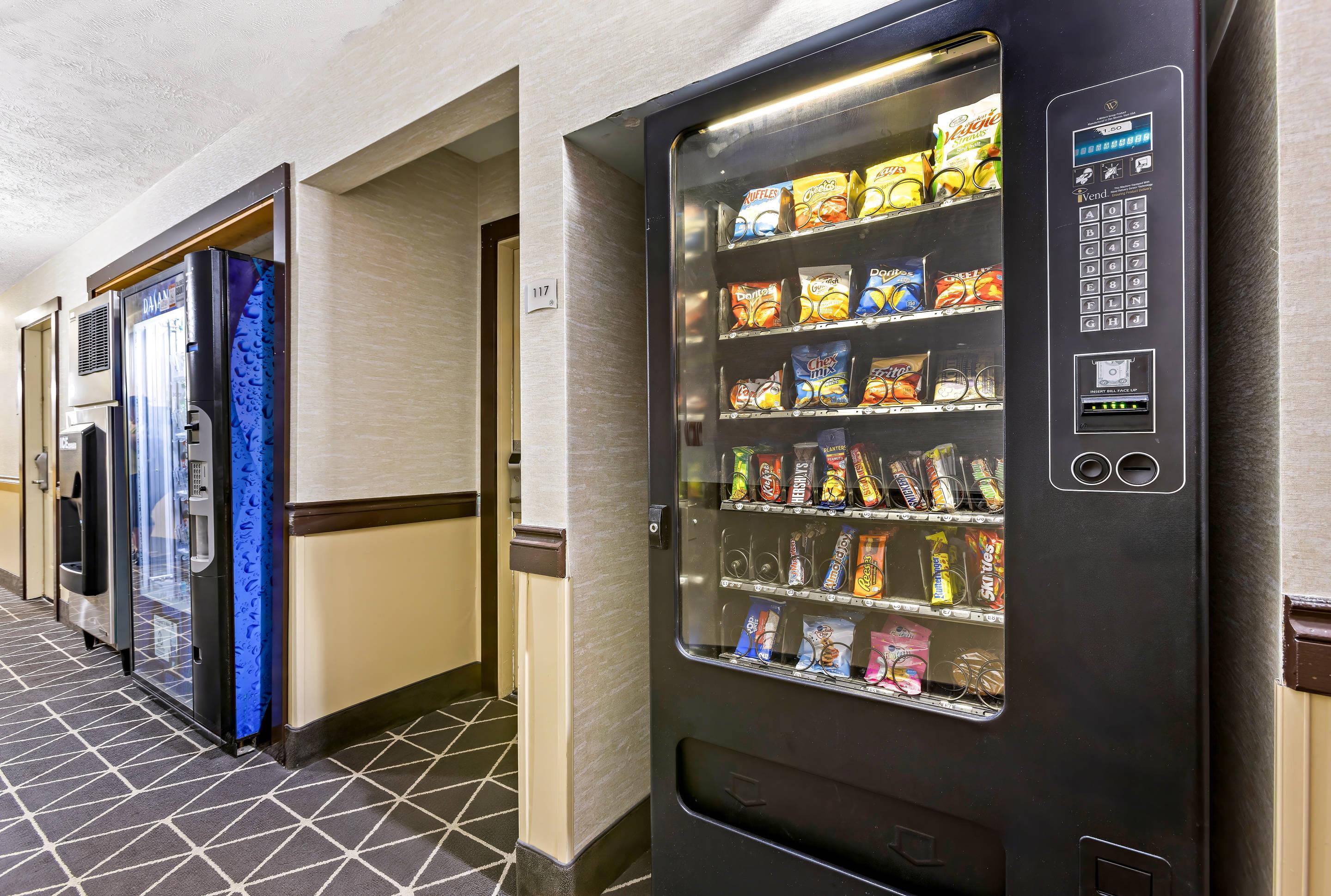 Hotel vending area | Quality Inn