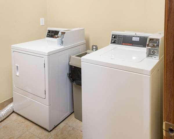 Amenities - Quality Inn Lakeville