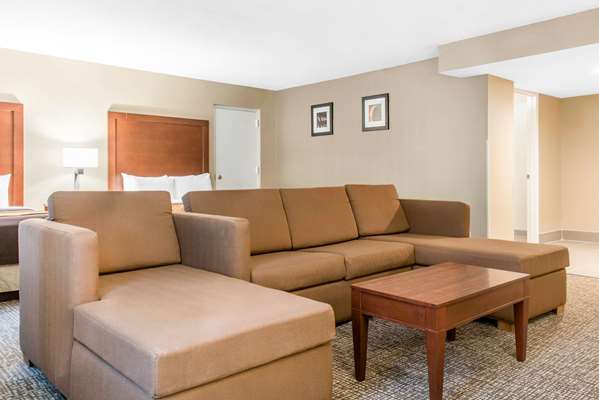 Suite - Comfort Inn Minneapolis Airport Bloomington