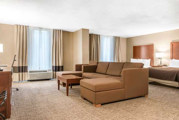 Suite - Comfort Inn Minneapolis Airport Bloomington