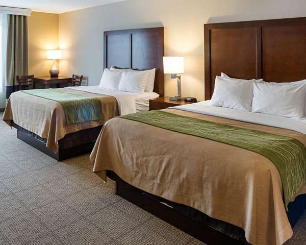  - Comfort Inn West Duluth - I-35, Exit 253B