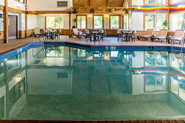 Pool - Comfort Inn West Duluth - I-35, Exit 253B