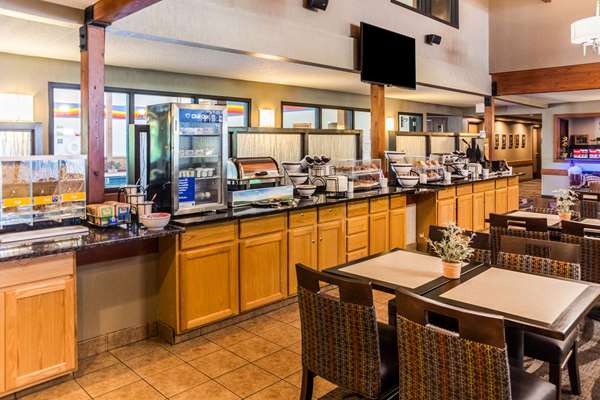 Amenities - Comfort Inn West Duluth - I-35, Exit 253B