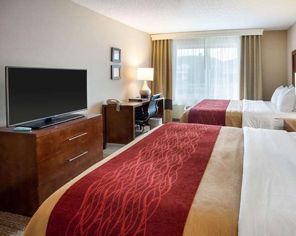  - Comfort Inn West Duluth - I-35, Exit 253B