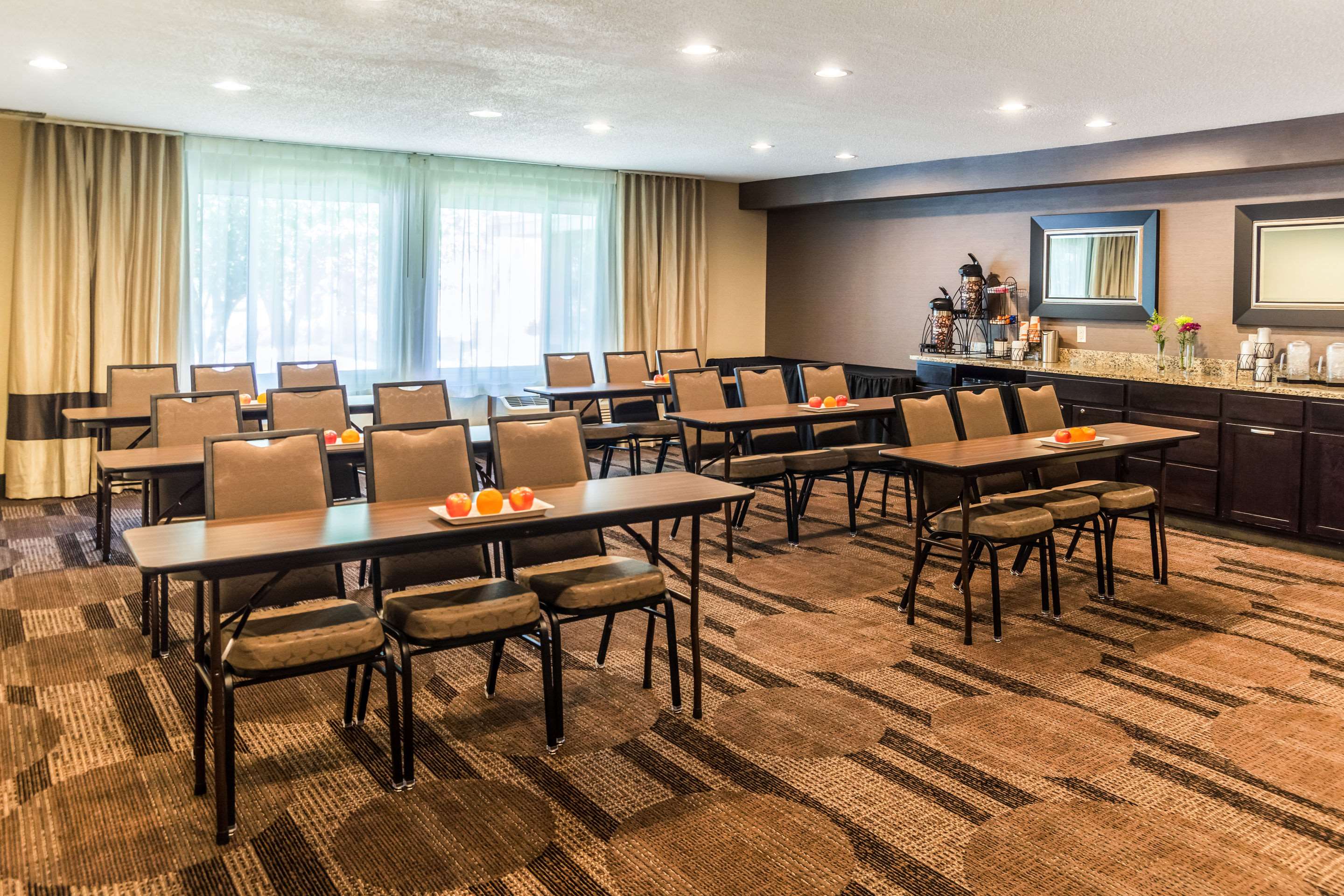 Meeting room | Comfort Inn Duluth-West