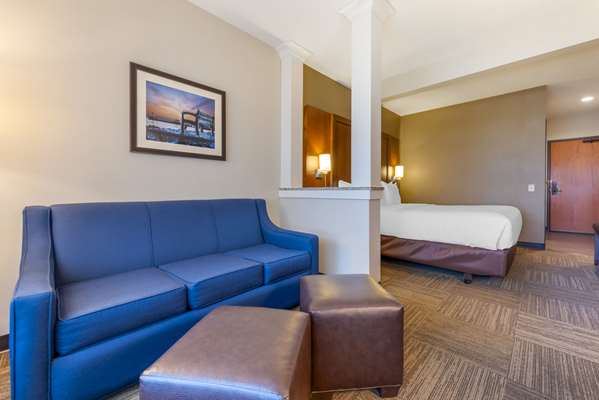 - Lift Bridge Lodge Downtown Duluth - I-35, Exit 256B