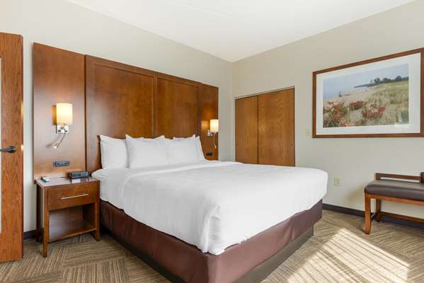 Suite - Lift Bridge Lodge Downtown Duluth - I-35, Exit 256B