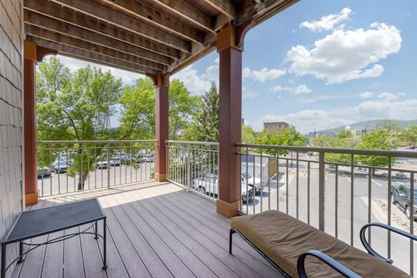 Suite - Lift Bridge Lodge Downtown Duluth - I-35, Exit 256B