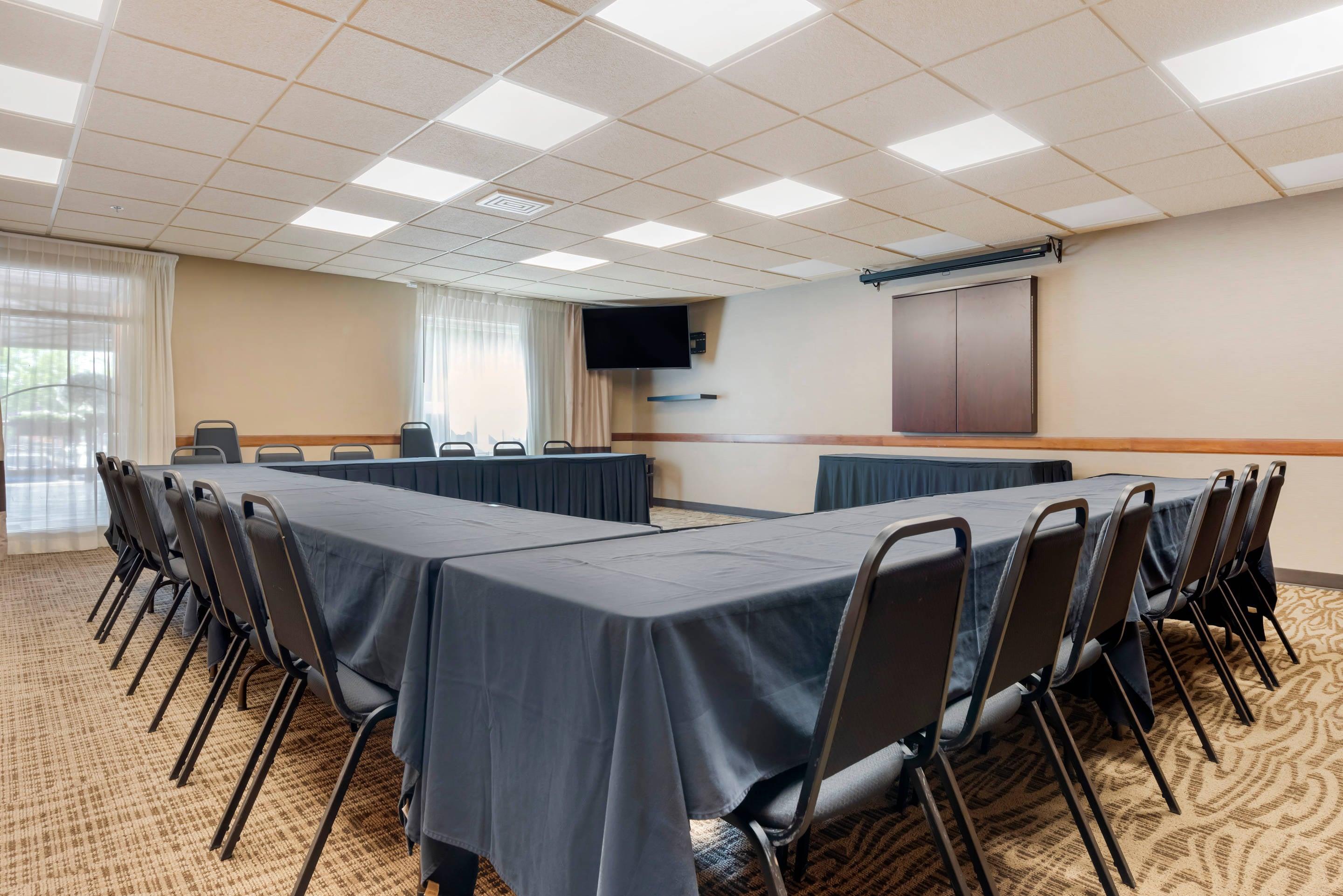 Meeting room | Lift Bridge Lodge, Ascend Hotel Collection