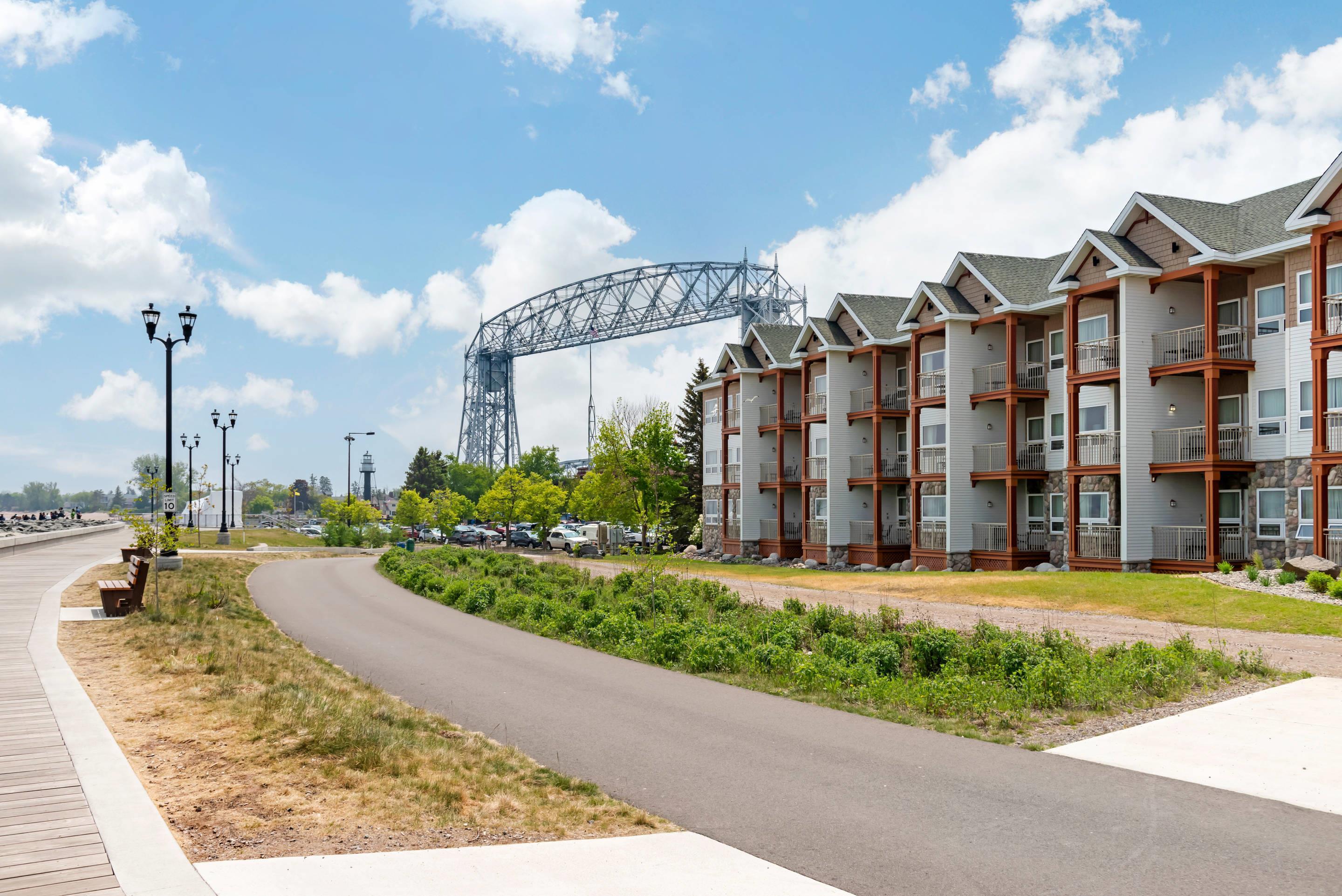 Hotel exterior | Lift Bridge Lodge, Ascend Hotel Collection