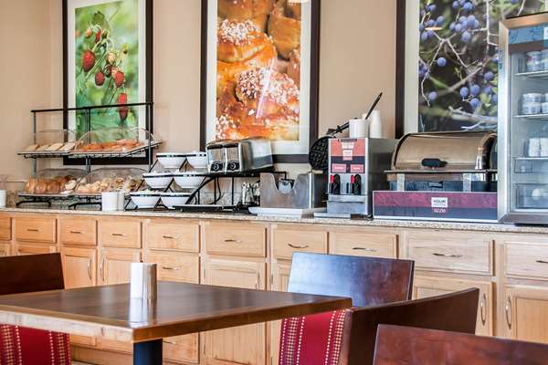 Amenities - Comfort Inn Fergus Falls - I-94, Exit 54