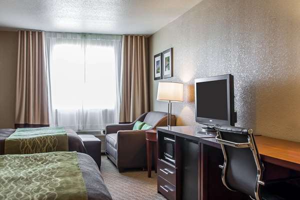 Suite - Comfort Inn Fergus Falls - I-94, Exit 54