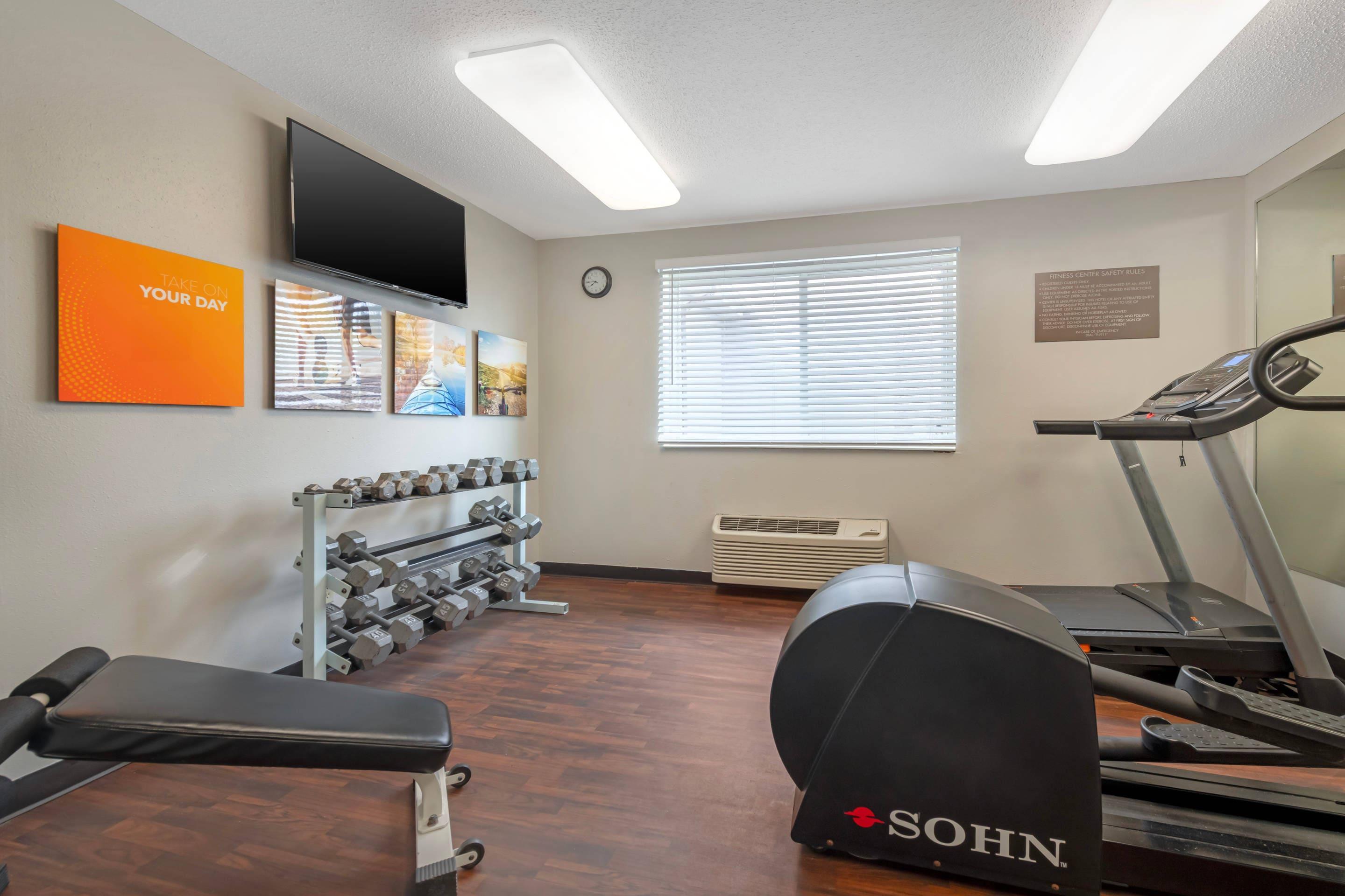 Exercise room | Comfort Inn Fergus Falls