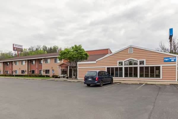 Exterior view - Rodeway Inn Red Wing