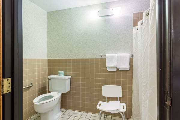  - Rodeway Inn Red Wing