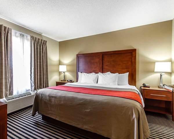 Suite - Comfort Inn Owatonna