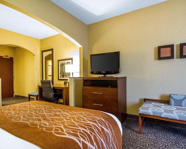 Suite - Comfort Suites Ramsey
