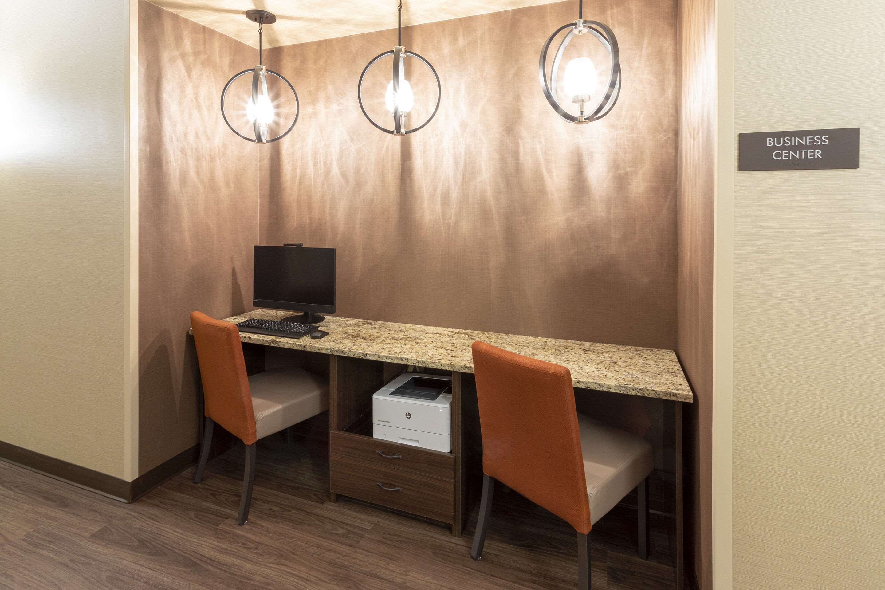 Business center | Comfort Suites