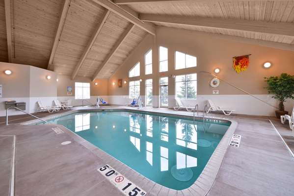 Pool - Comfort Inn Albert Lea - I-35, Exit 11