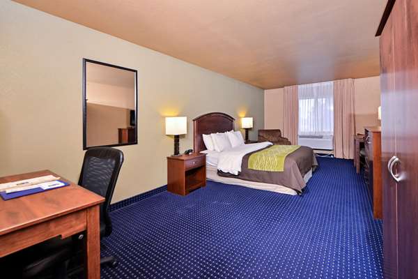  - Comfort Inn Albert Lea - I-35, Exit 11