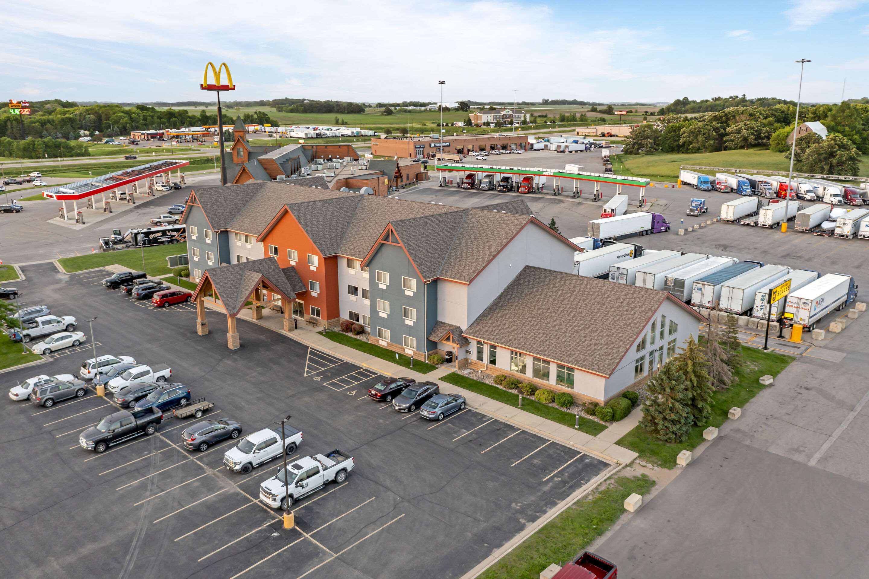 Drone | Comfort Inn Albert Lea