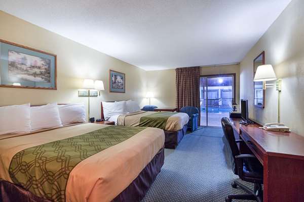  - Econo Lodge Jackson - I-90, Exit 73