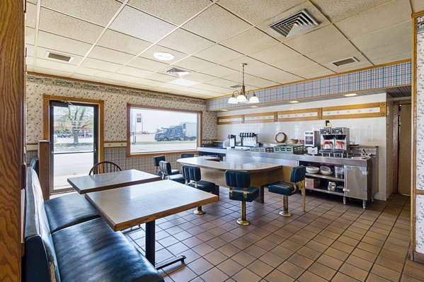 Amenities - Econo Lodge Jackson - I-90, Exit 73