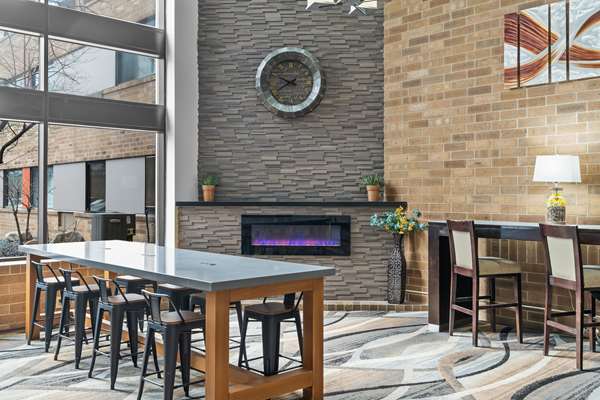 Conference Area - Quality Inn & Suites Minneapolis Airport Bloomington