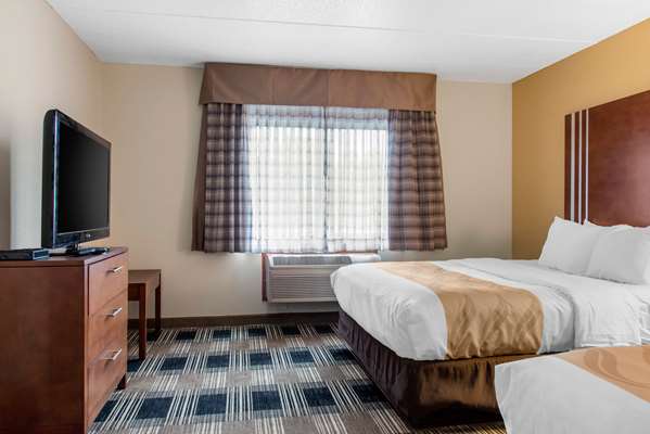 Suite - Quality Inn Northwest Rochester
