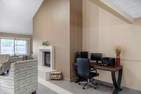 Conference Area - Quality Inn Northwest Rochester