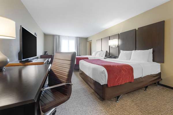 Suite - Comfort Suites & Conference Center Worthington - I-90, Exit 43