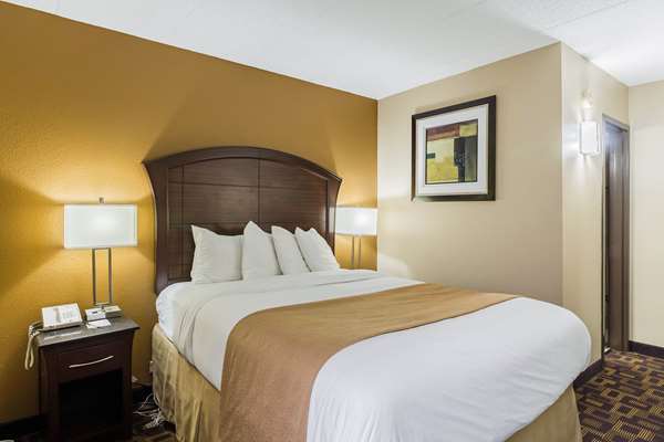 - Quality Inn & Suites Arden Hills