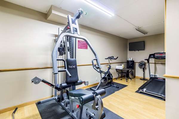 Fitness/ Exercise Room - Quality Inn & Suites Arden Hills