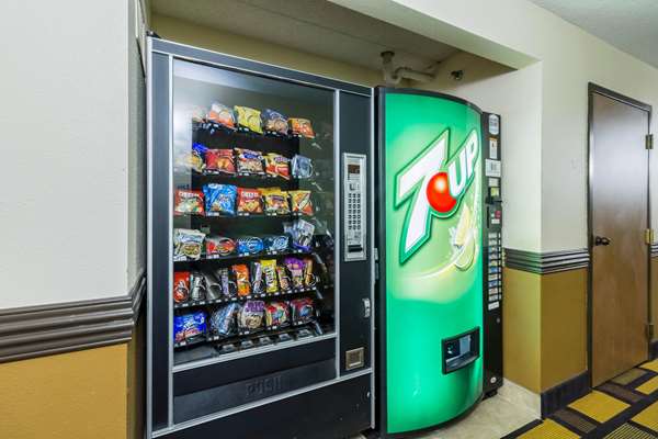  - Quality Inn & Suites Arden Hills