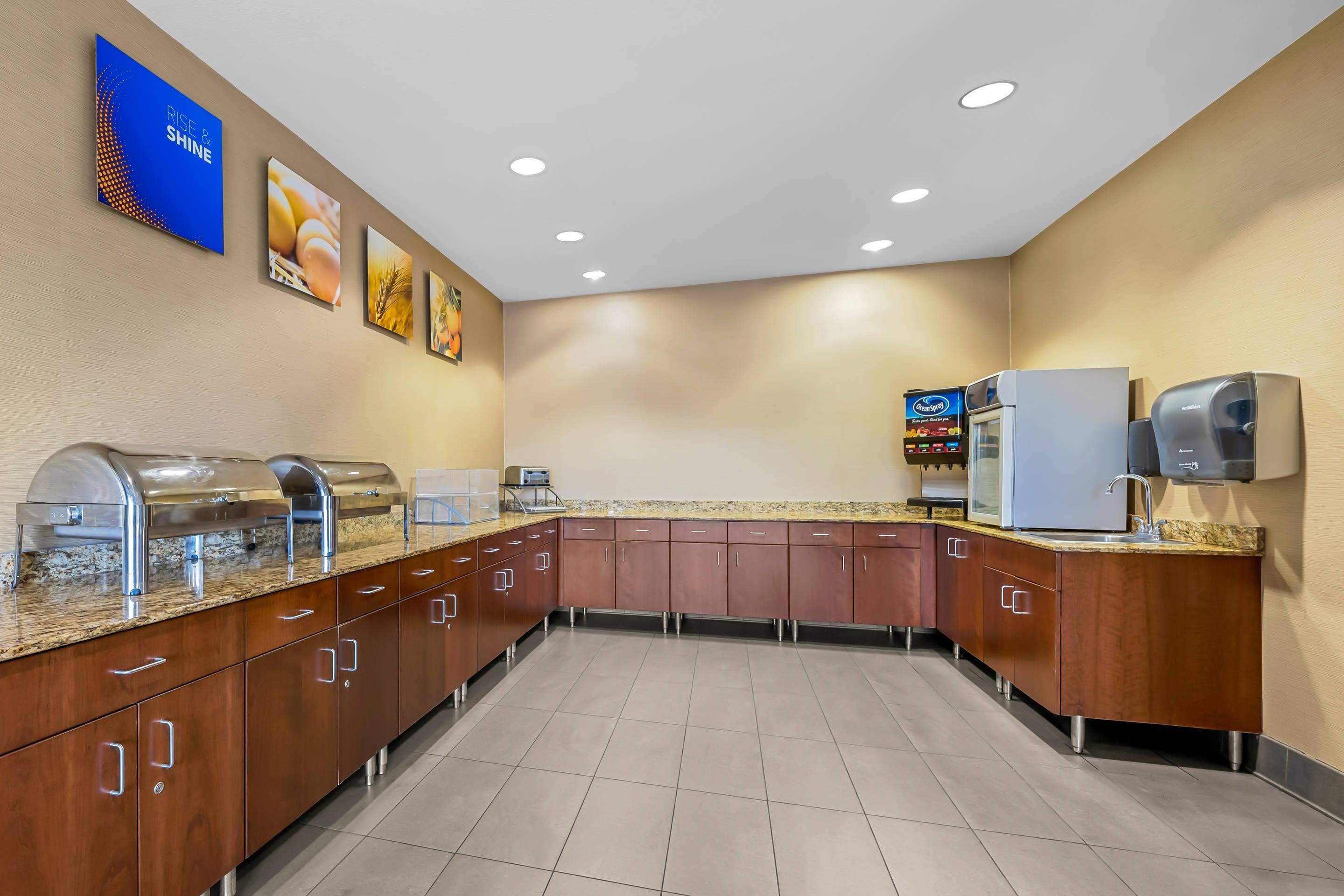 Assorted breakfast items | Comfort Inn & Suites West - Medical Center