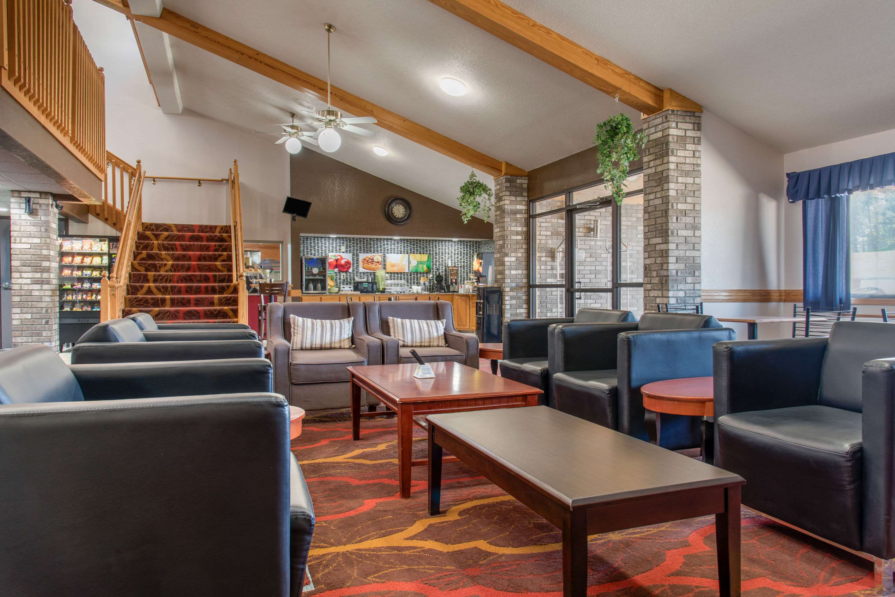 Spacious lobby with sitting area
