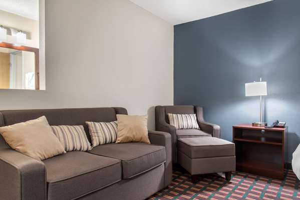  - Quality Inn & Suites New Prague