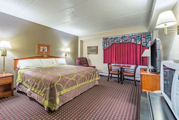  - Rodeway Inn Saint Joseph