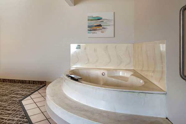  - Quality Inn St Cloud