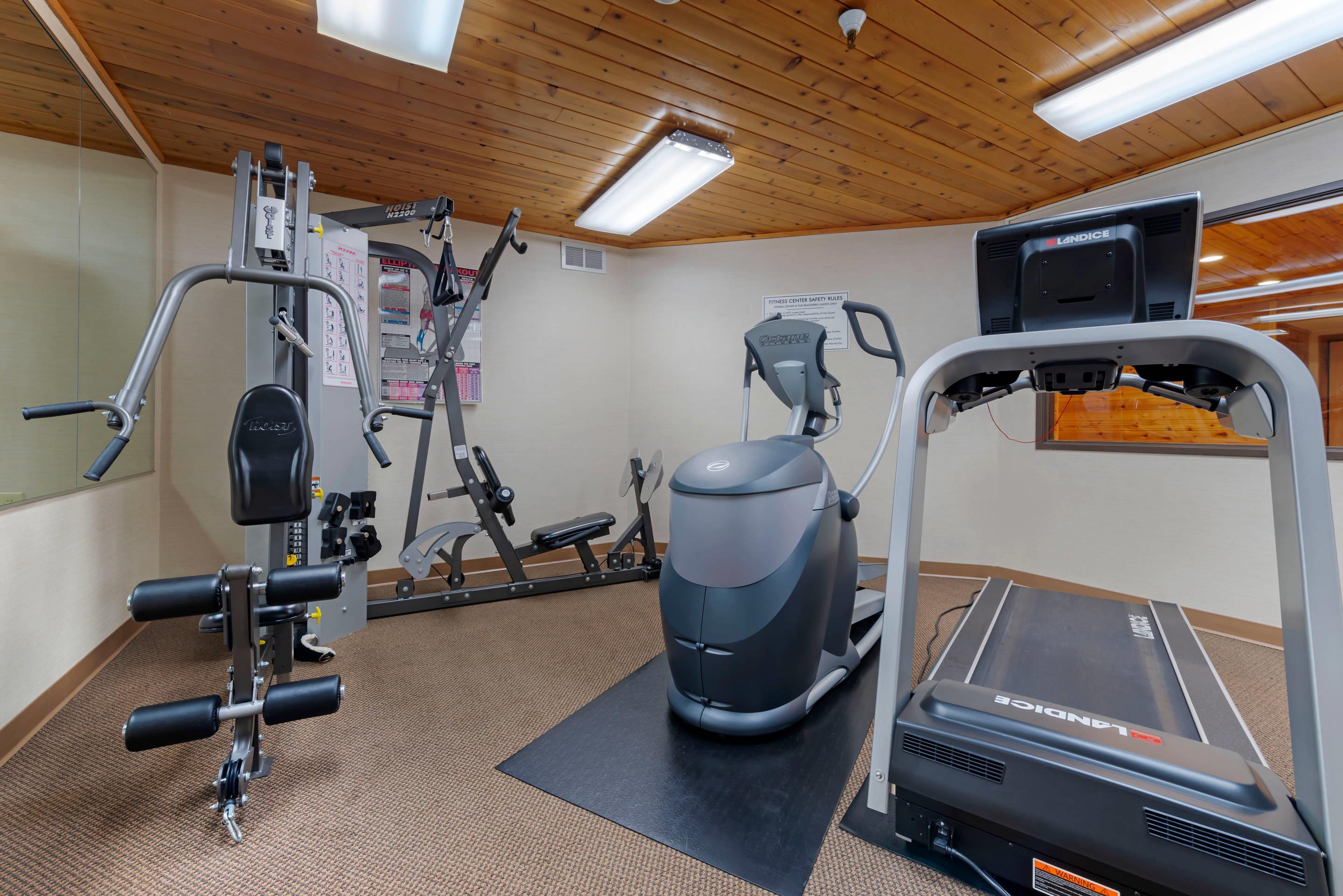 Exercise room | Quality Inn Saint Cloud