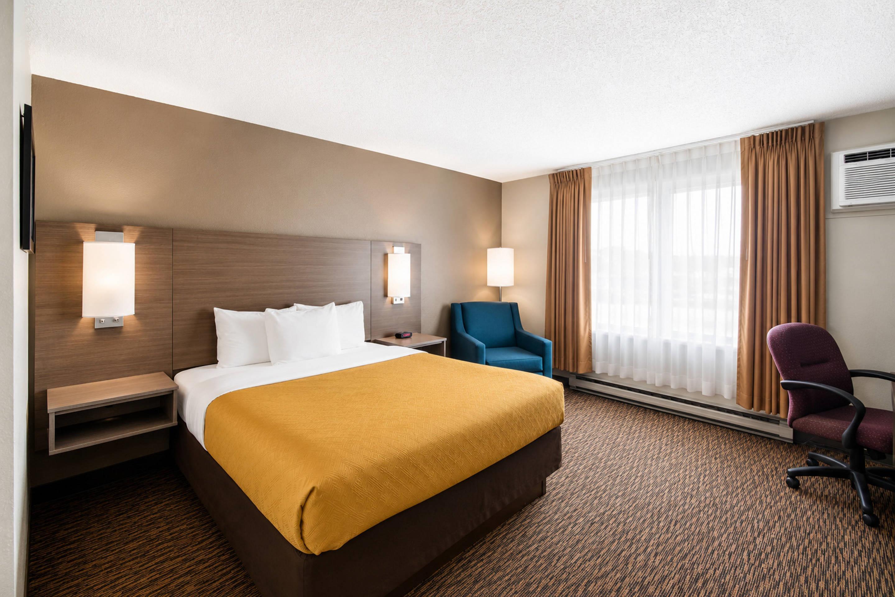 Econo Lodge Duluth near Miller Hill Mall
