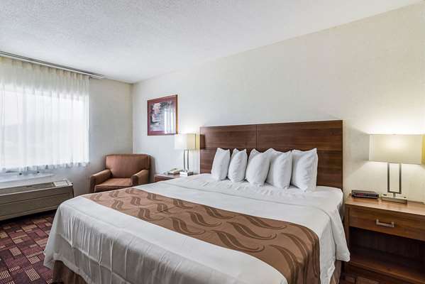  - Econo Lodge Luverne